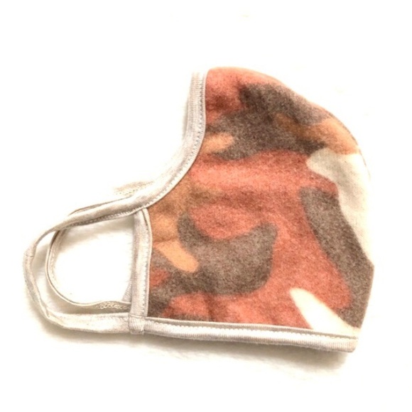 🔴 5 for $10 ONE Camo Print Design Soft Face Mask - Picture 1 of 7